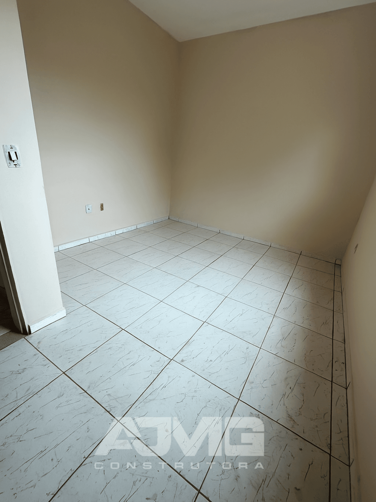 Apartamento amplo e com varanda em Águas Lindas de Goiás - Foto 10