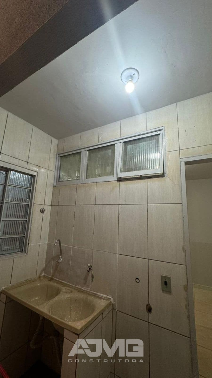 Casa com 3 Quartos e Quintal com Churrasqueira - Foto 8